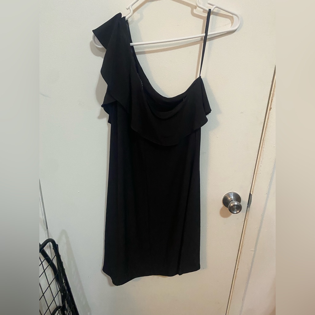 Msk Black One-Shoulder Dress
